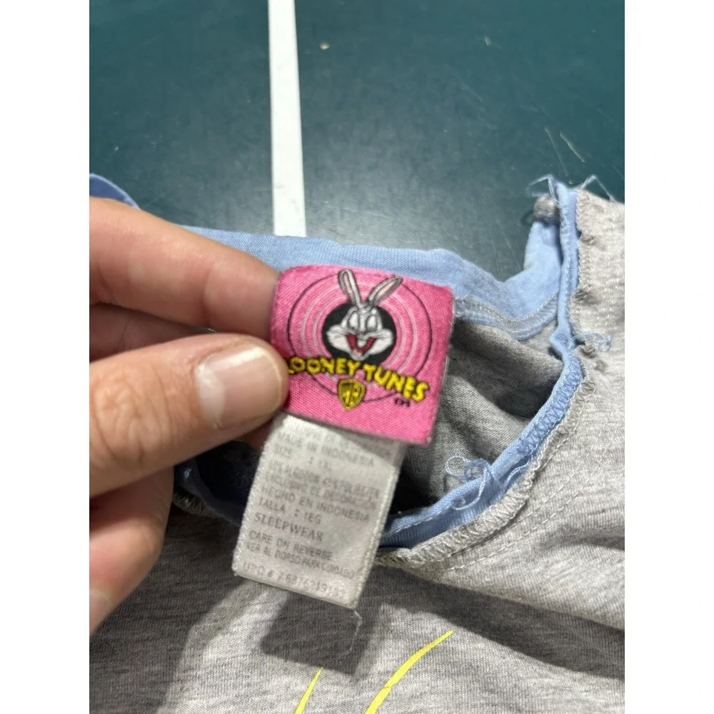 Vintage Looney Tunes Tweety Bird Ringer Tee Women's XL Gray T Shirt Y2K 2000s